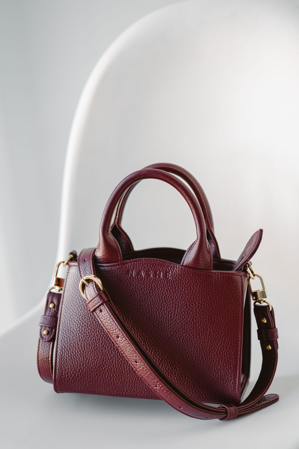 bordowa-torebka-378qdz-1.jpg